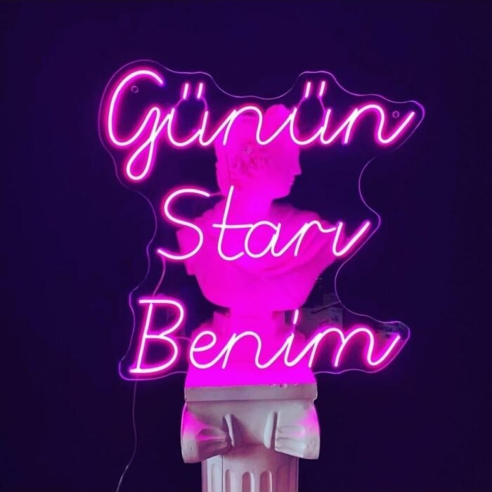 Günün Starı Benim Yazılı Neon Led