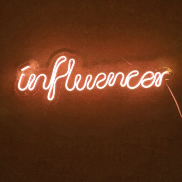 Influencer Dekoratif Led Duvar Aydınlatması Neon Led Yazı Tabela