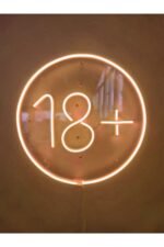 +18 Neon Şekiller Işaret Neon Led Dekoratif Duvar Aydınlatması Neon Duvar Yazısı