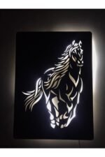 At Led Işıklı Tablo