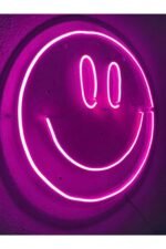 Gülenyüz Neon Emoji Smile Neon Led Dekoratif Duvar Aydınlatması Neon Duvar Yazısı 30x30cm - Görsel 2